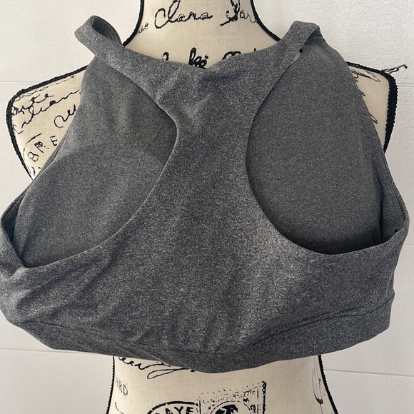 Ideology Workout Bra, Large - Picture 2 of 2